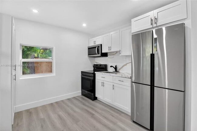 Photo - 428 NW 97th St