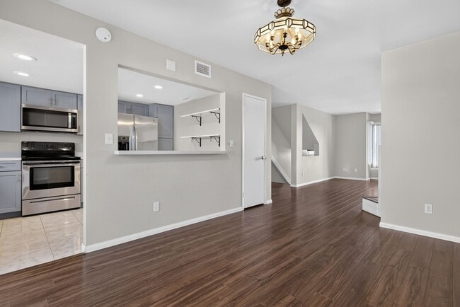 841 America Way