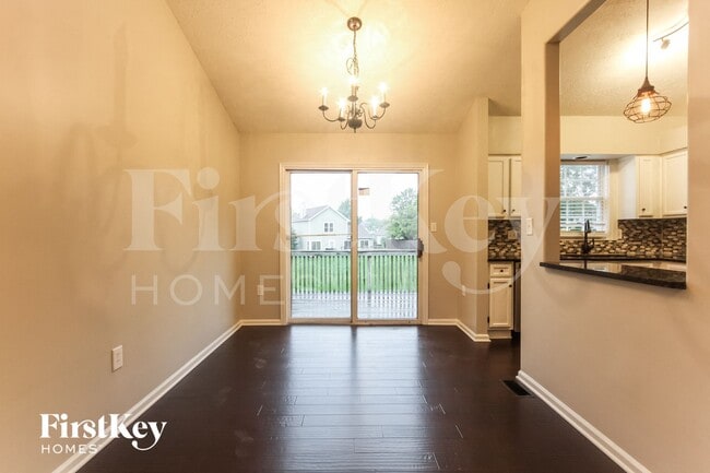 Photo - 8087 Cardinal Cove E