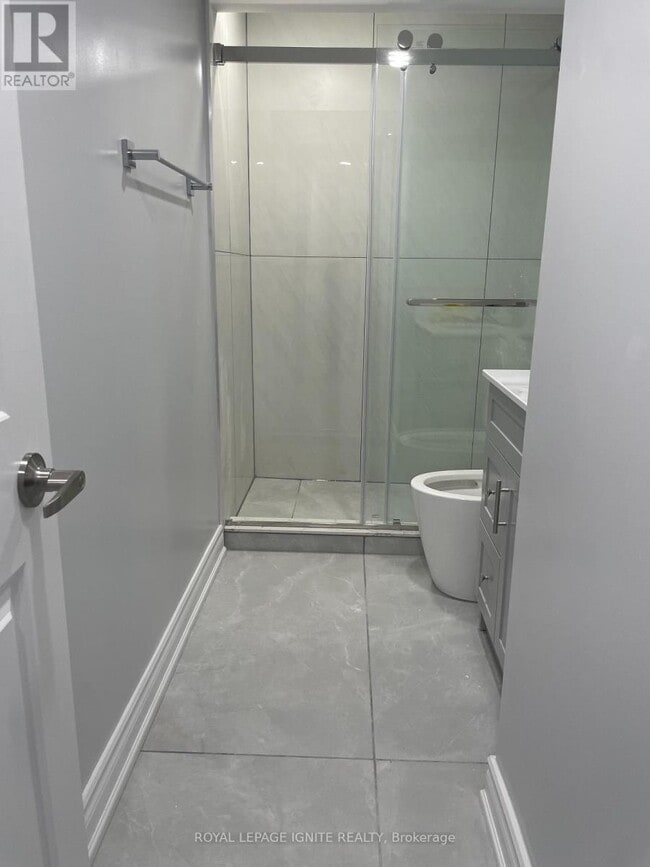 Photo - 15 Jinnah Ave