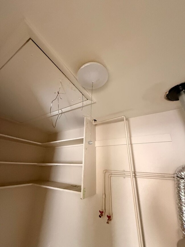 Photo - 218 Walnut St