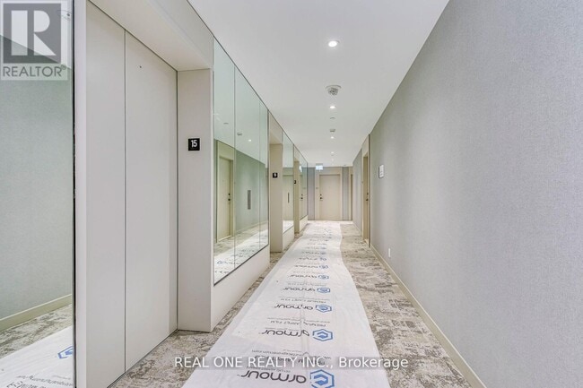 Photo - 2020 Bathurst St Unit 1520