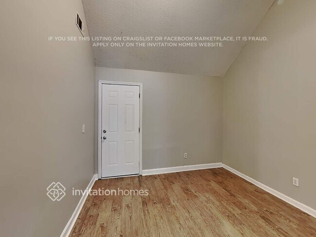 Photo - 2530 Thunder Basin Way