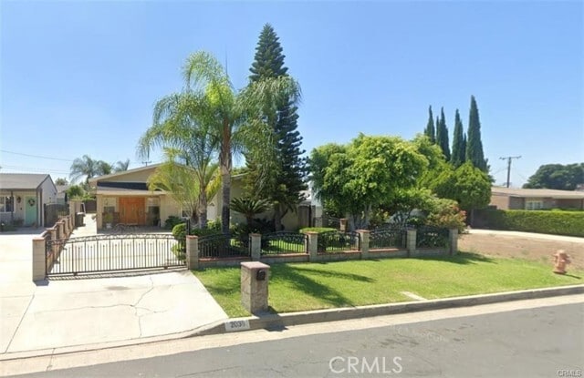Building Photo - 2038 Starhaven St