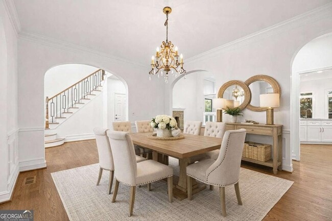 Photo - 1158 Queensgate Dr SE