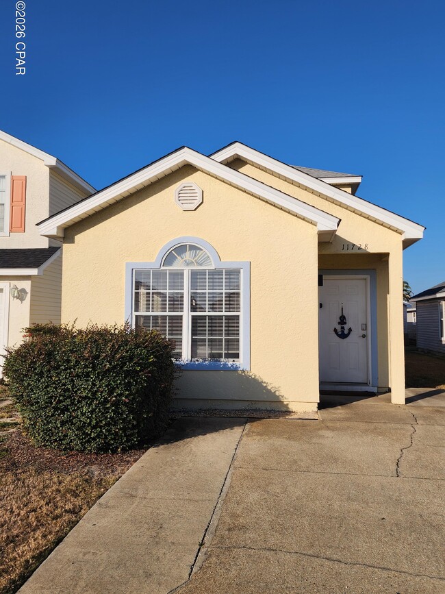 Building Photo - 11728 Seashore Ln