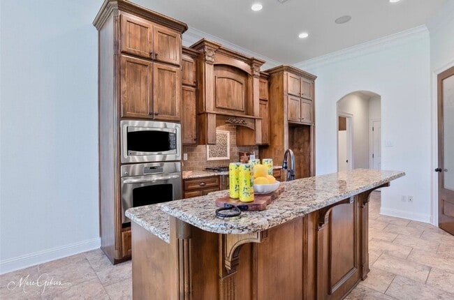 Photo - Must See! Welcoming Home In Turtle Creek S...