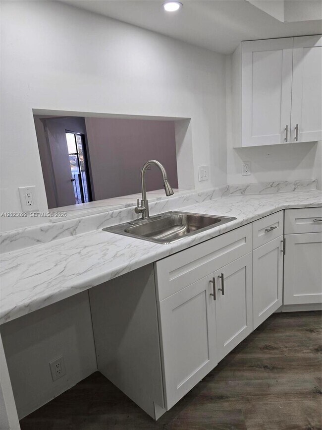 Photo - 800 Independence Dr Unit 800L