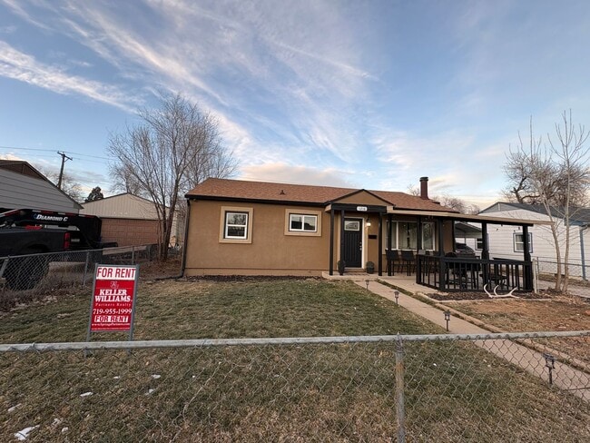 Building Photo - 3 Bed 1 Bath Home in Stratton Meadows!!!