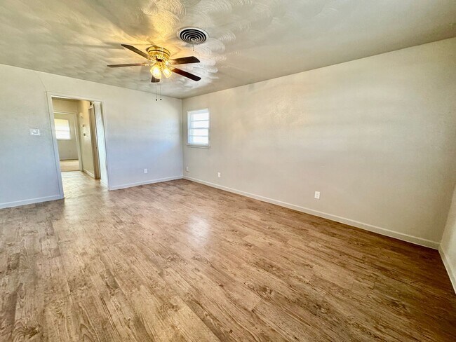 Photo - 3221 33rd St Unidad B