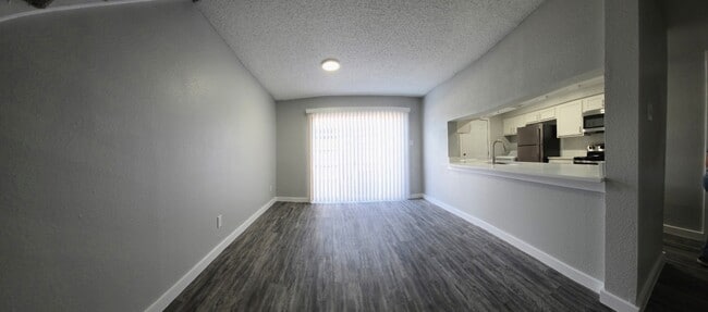 Photo - Skylar Pointe