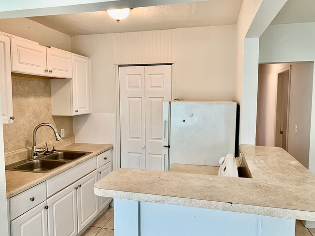 Photo - 2 bed 2 bath close to downtown Bradenton