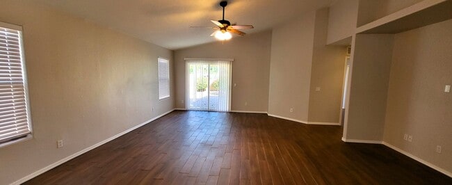 Photo - Lovely Corner Lot Home In South Phoenix!!!