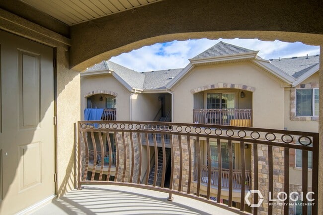 Photo - Stunning Top Floor Condo in Great Location!