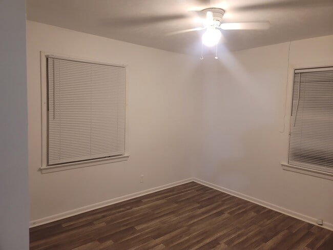 Photo - 1206 Wedemeyer Rd