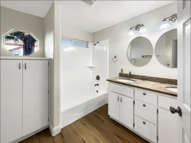 Photo - 8977 Carlisle Ave