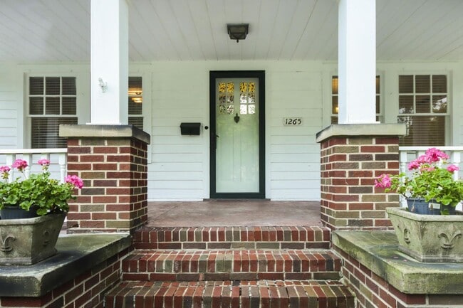 Photo - 1265 West Blvd