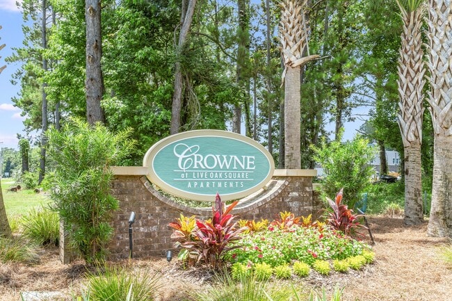 Photo - Crowne at Live Oak Square
