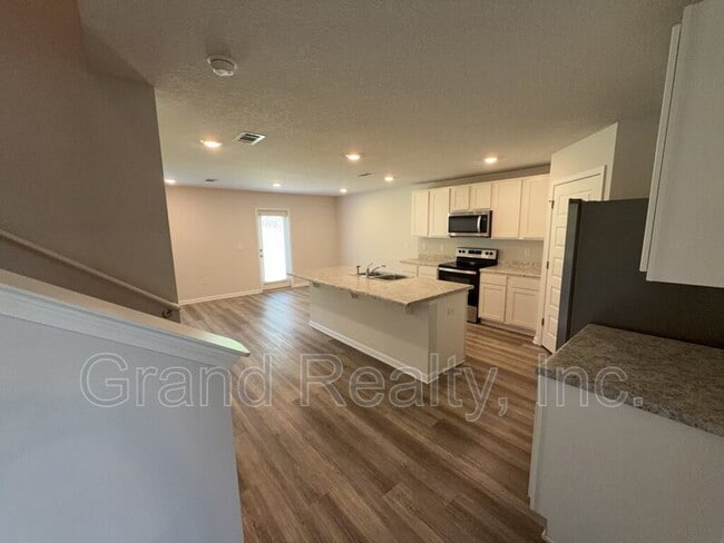 Photo - 5431 Peach Dr