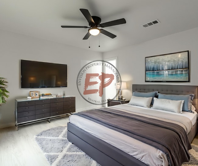 Photo - 207 Joel Hooper Dr