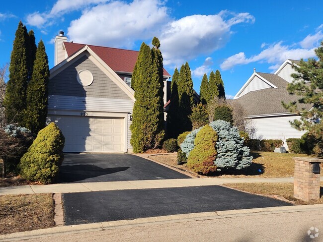 Building Photo - 895 Red Clover Dr Rental