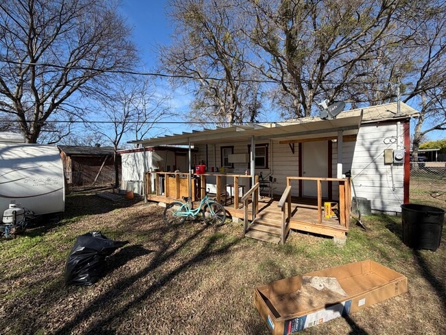 Photo - For Rent – 1 Bed / 1 Bath House in Fort Worth