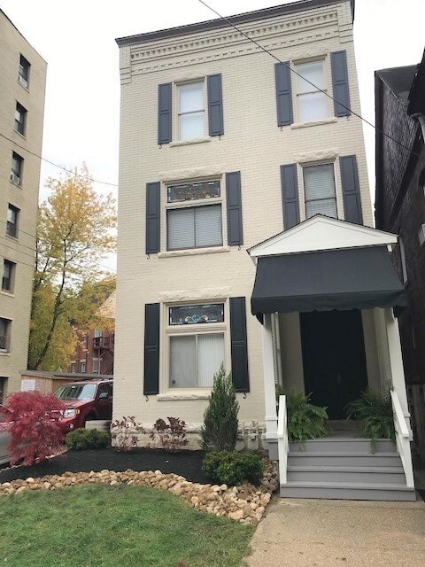 5934 Elwood St Unidad 2