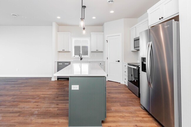 Photo - 6767 66th Ave S