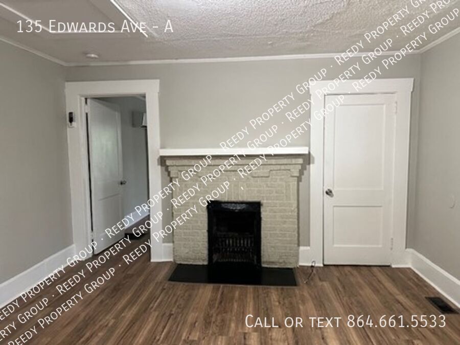 Photo - 135 Edwards Ave Unidad A