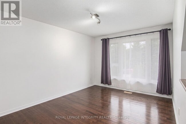 Photo - 118 Monterey Dr