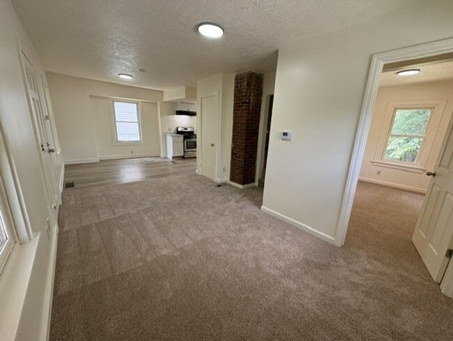 Photo - Freshly Updated 2 Bedroom Home with Bonus Room in North Hill