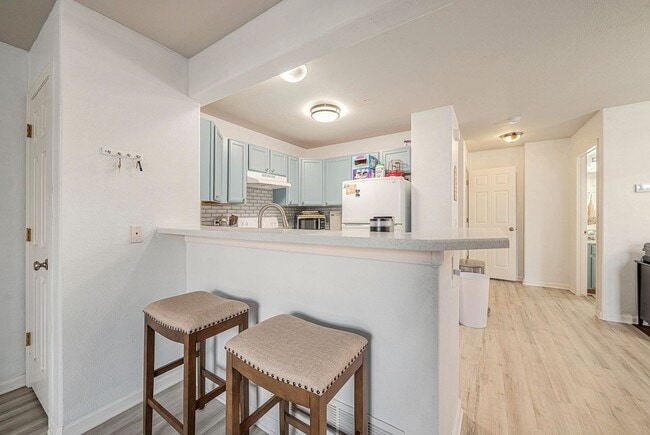Photo - 3 Bed | 3.5 Bath | Modern & Spacious Townhome