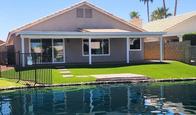Photo - Waterfront living in Chandler!