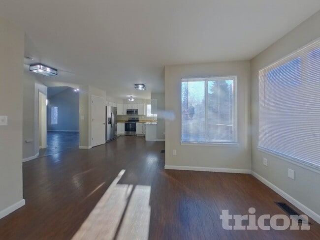 Photo - 1448 Sunnyside St