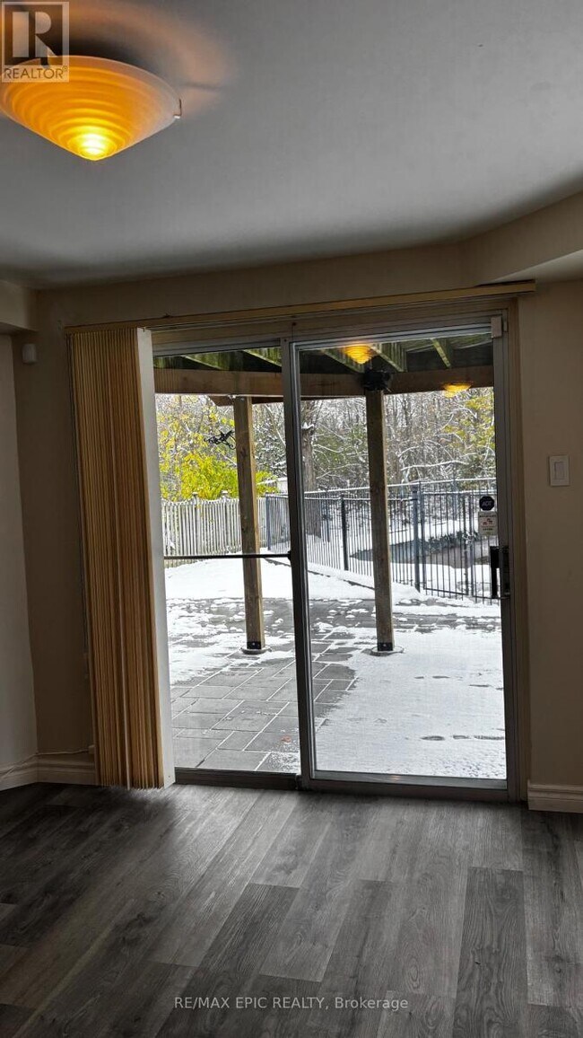 Photo - 24 Cairns Dr