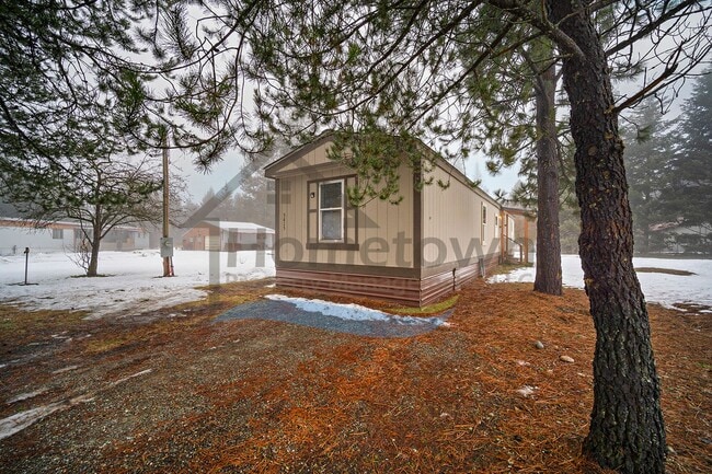 Photo - 2 Bedroom 2 Bathroom Home with Off-Street Parking Available in Athol!