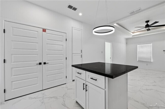 15 N 39th St Unit 1