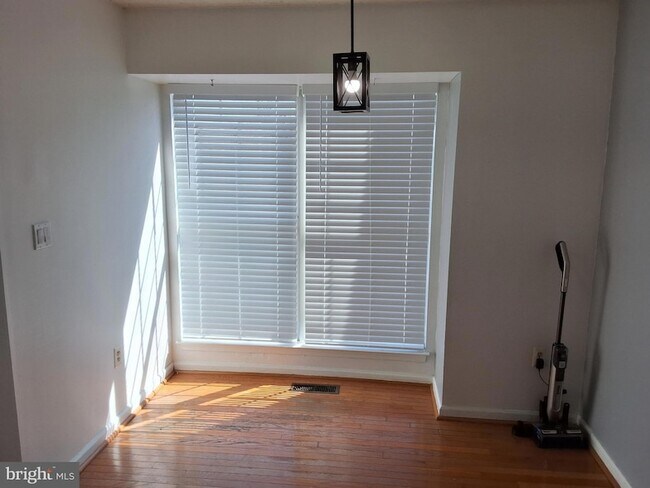 Photo - 19206 Esmond Terrace