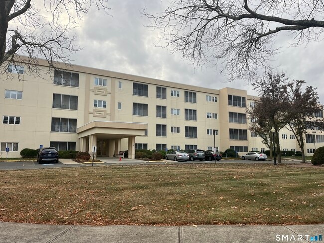 Photo - 75 Washington Ave Unit 2-111