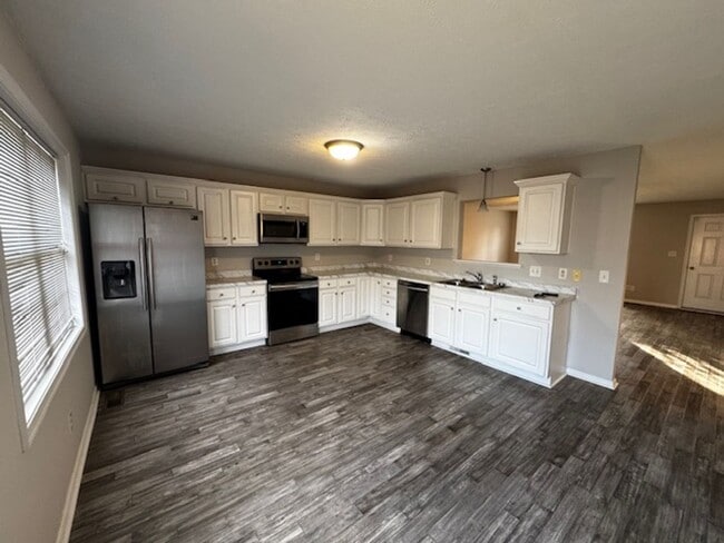 Photo - 239 Northwynd Cir