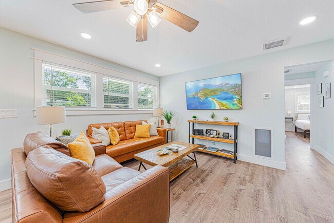 Photo - 22 Waynel Cir SE Unidad SI ID1502064P