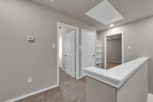 Photo - MOVE IN SPECIAL!! CALL FOR MORE DETAILS Unit 5330 Lisa Point  108