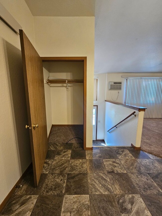Photo - 2 BED | 2 BATH | TOWNHOME | WEST