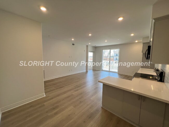 Photo - AVAILABLE JULY - New San Luis Obispo Condo - 3 Bedrooms / 2 Bathrooms Unit 203