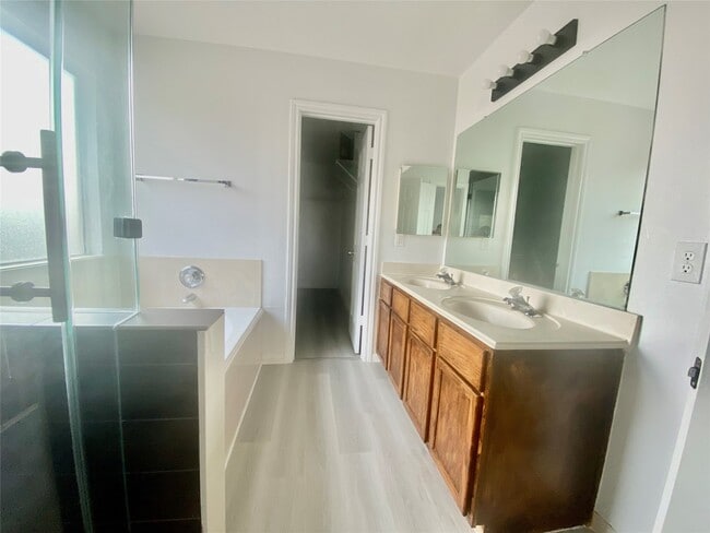 Building Photo - 14631 Alannah Lagoon Ct Rental