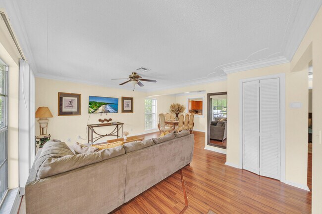 Photo - 1350 Riverside Cir
