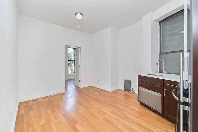Photo - 400 Central Prk W Unit 11e