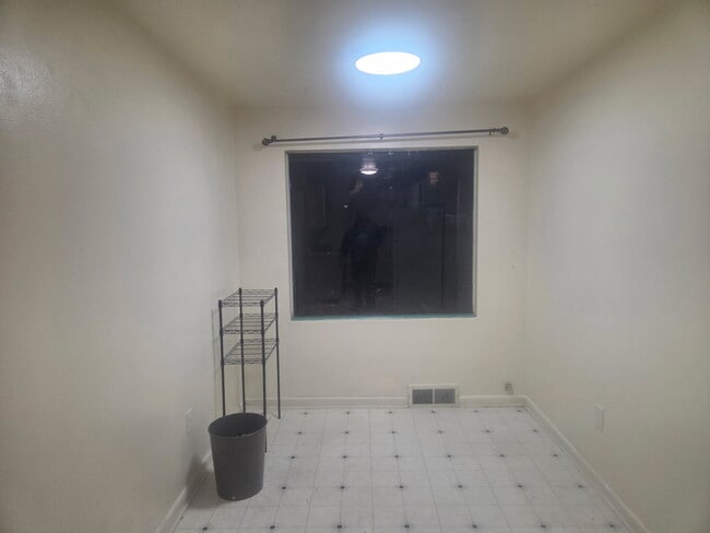 Photo - 3543 NE 93rd St