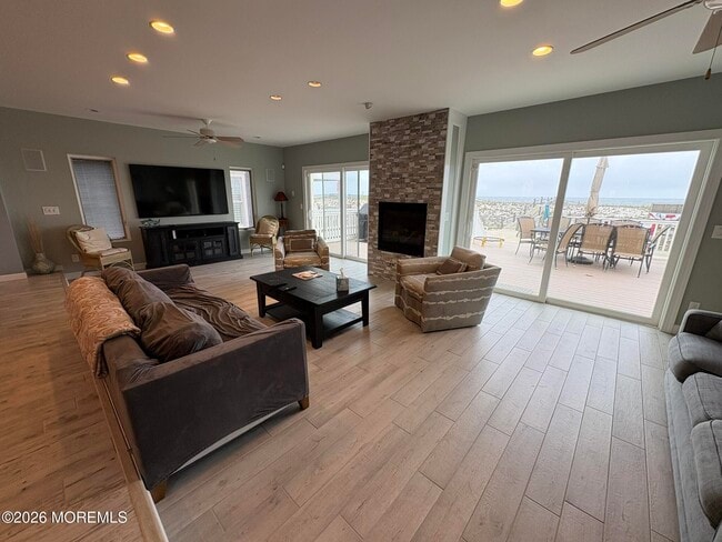 3608 Ocean Terrace