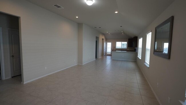 Photo - 251 Tempest Trl